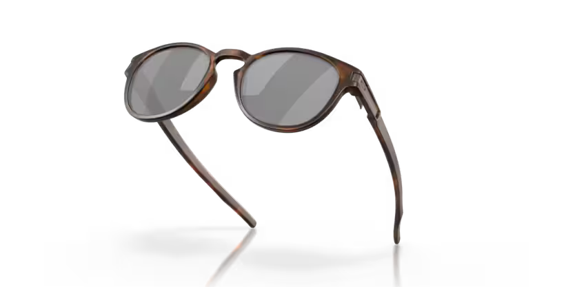 Top left view of oakley latch #color_ matte brown