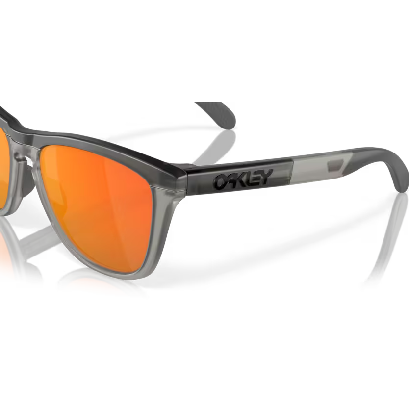 Right view of oakley frogskins range #color_ blue steel