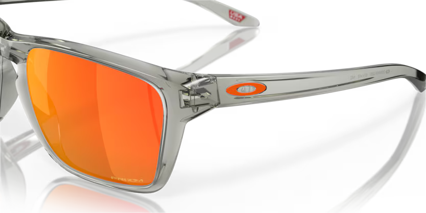 Top right view of oakley sylas xl #color_grey ink
