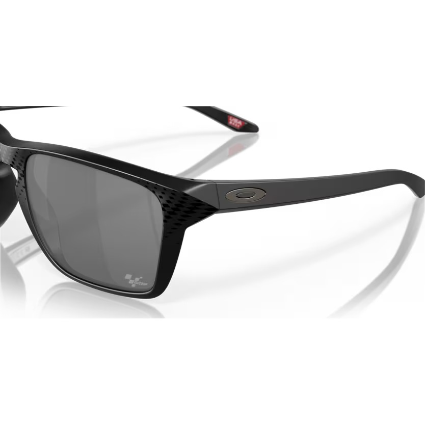 Right view of oakley sylas xl #color_ matte black