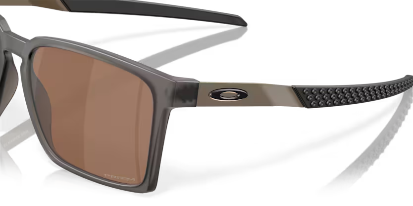 Right view of oakley exchange sun #color_satin grey smoke
