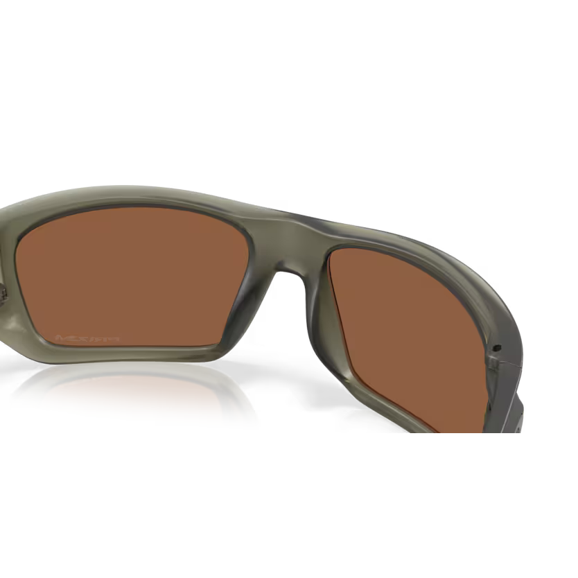 Top right view of oakley masseter #color_matte olive ink