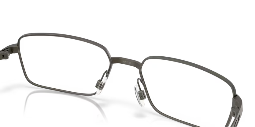 Right view of oakley addams #color_ satin light steel