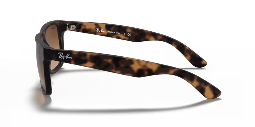 Side view of rayban justin #color_rubber light havana