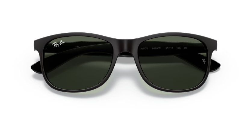 Folded view of rayban andy #color_rubber black