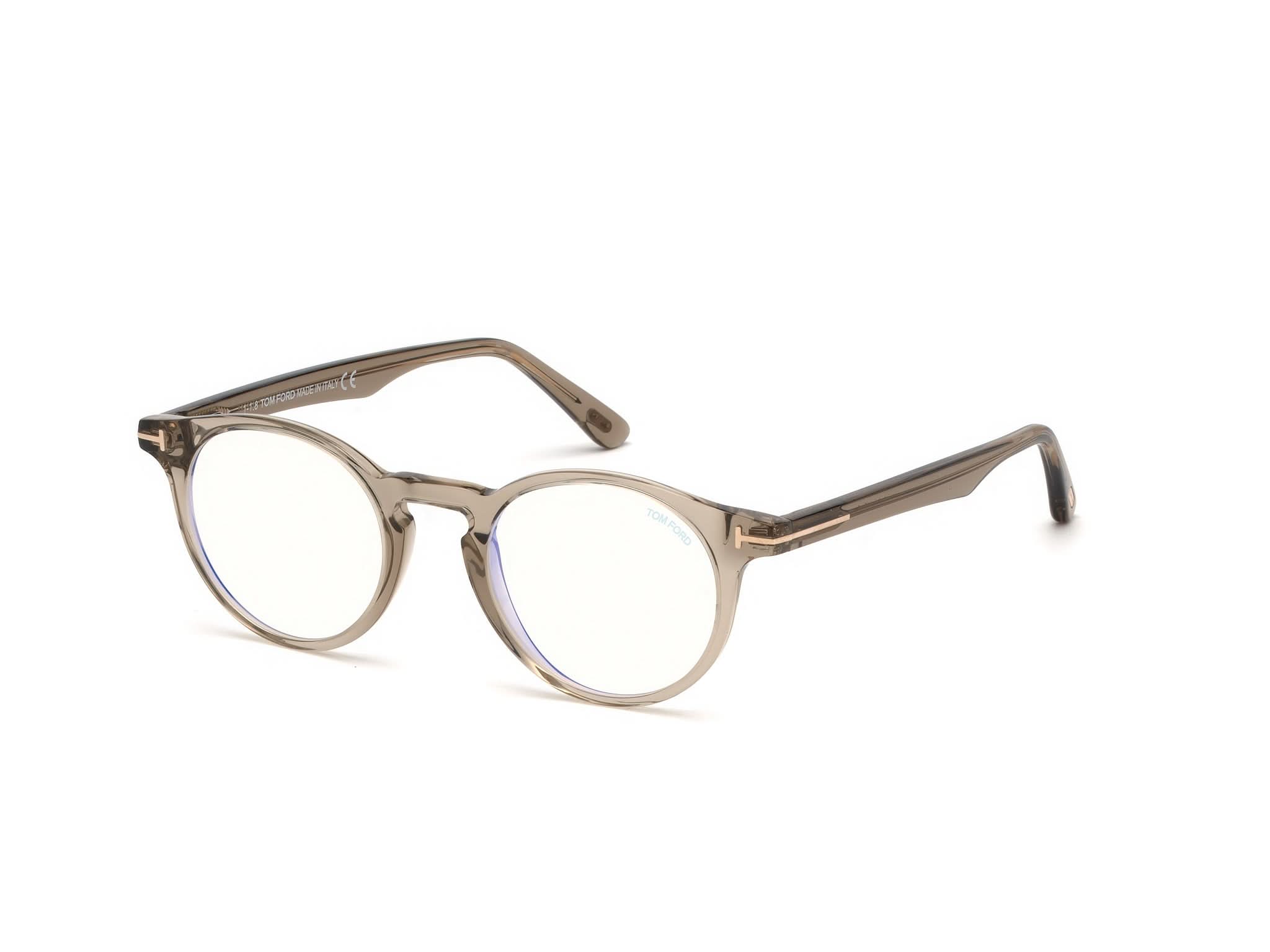 Diagnoal Side view of Tom Ford FT5557 1#color_Shiny Translucent Light Brown