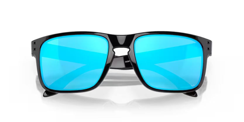 Folded view of oakley holbrook #color_polished black