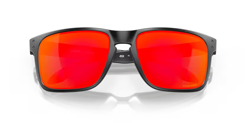 Folded view of oakley holbrook xl #color_ matte black