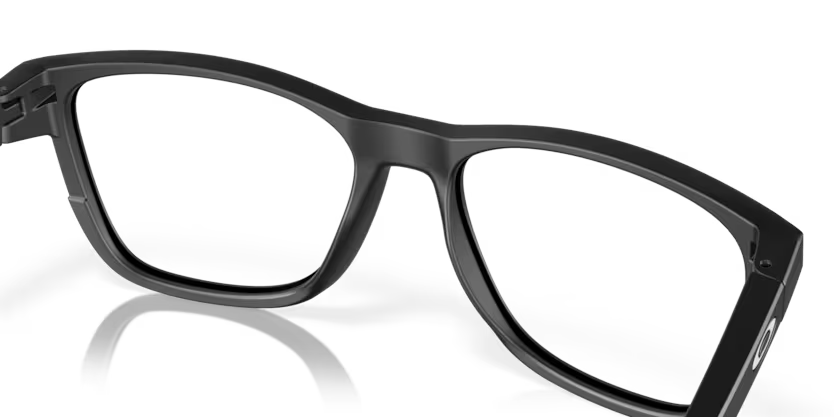 Right view of oakley centerboard #color__satin black