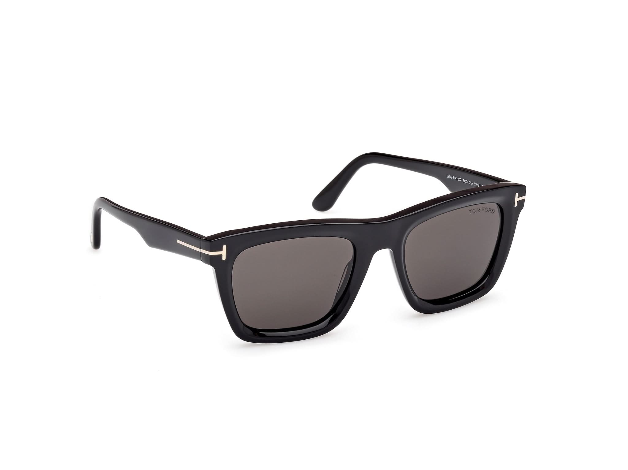 Right side view of Tom Ford Lelio 1#color_Shiny Black